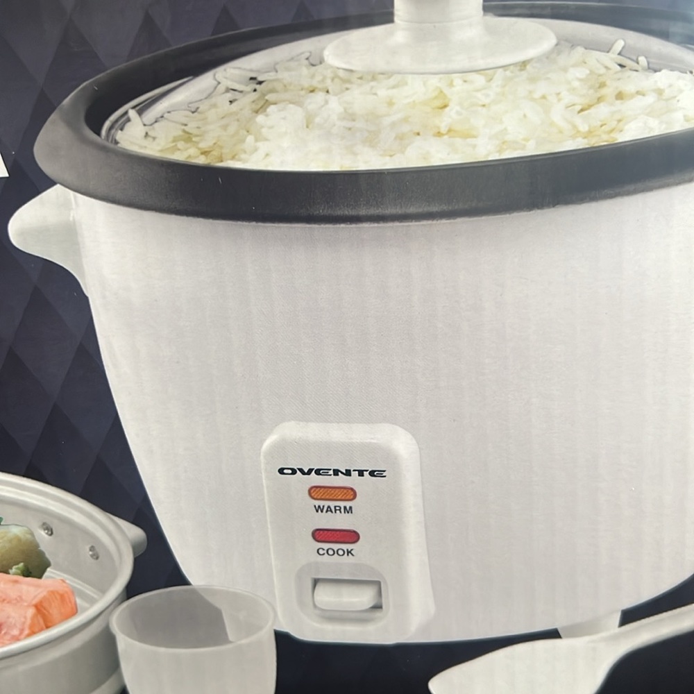 ✨✨Brand New ✨✨ Rice Cooker & Steamer - Picture 3 of 9